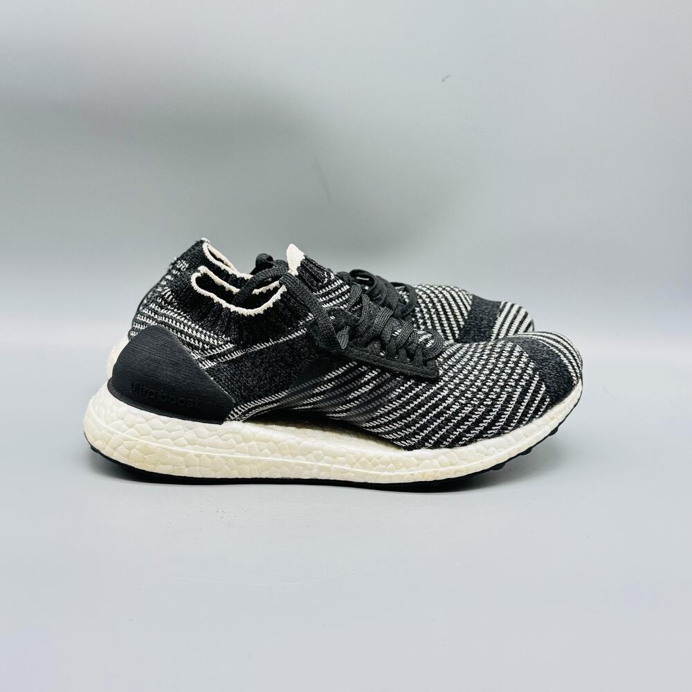 Adidas Shoes Womens 6 Black White UltraBoost Uncaged Primeknit Running Sneakers